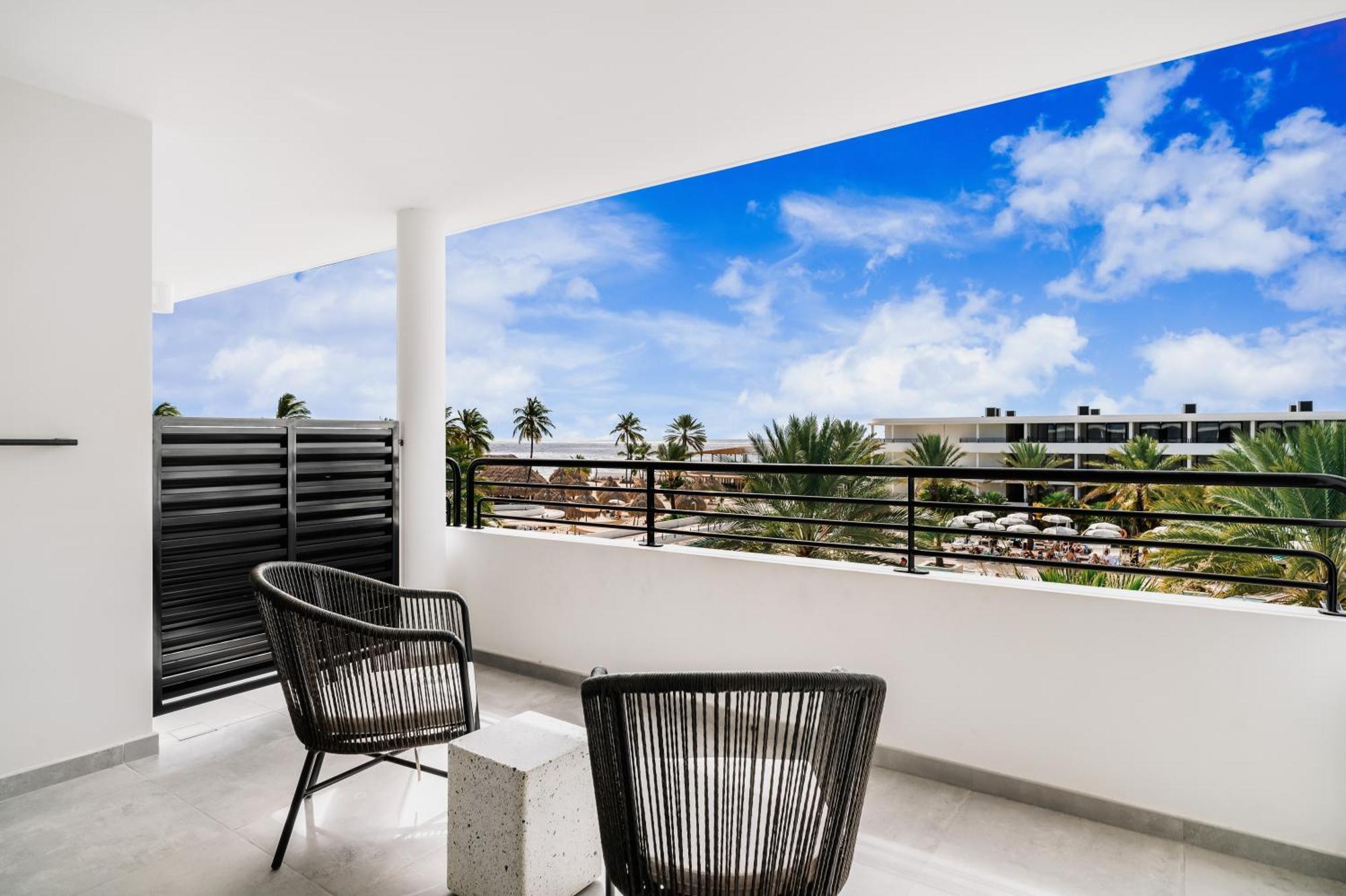 Mangrove Beach Corendon Curacao All-Inclusive Resort, Curio By Hilton 빌렘스타트 외부 사진