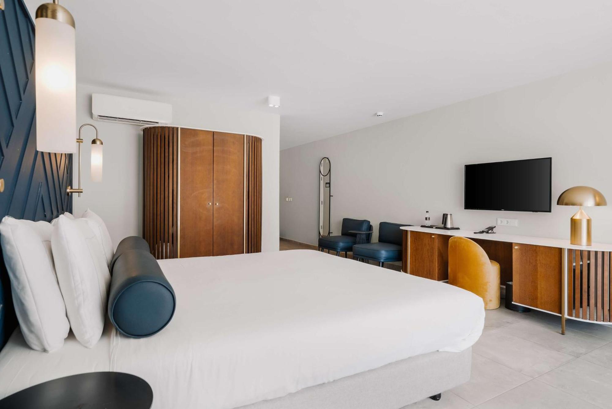 Mangrove Beach Corendon Curacao All-Inclusive Resort, Curio By Hilton 빌렘스타트 외부 사진