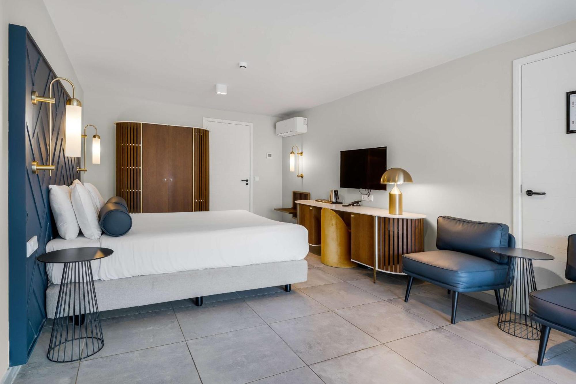 Mangrove Beach Corendon Curacao All-Inclusive Resort, Curio By Hilton 빌렘스타트 외부 사진