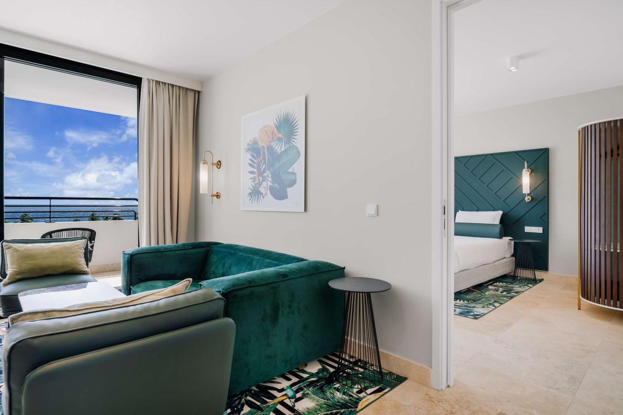 Mangrove Beach Corendon Curacao All-Inclusive Resort, Curio By Hilton 빌렘스타트 외부 사진