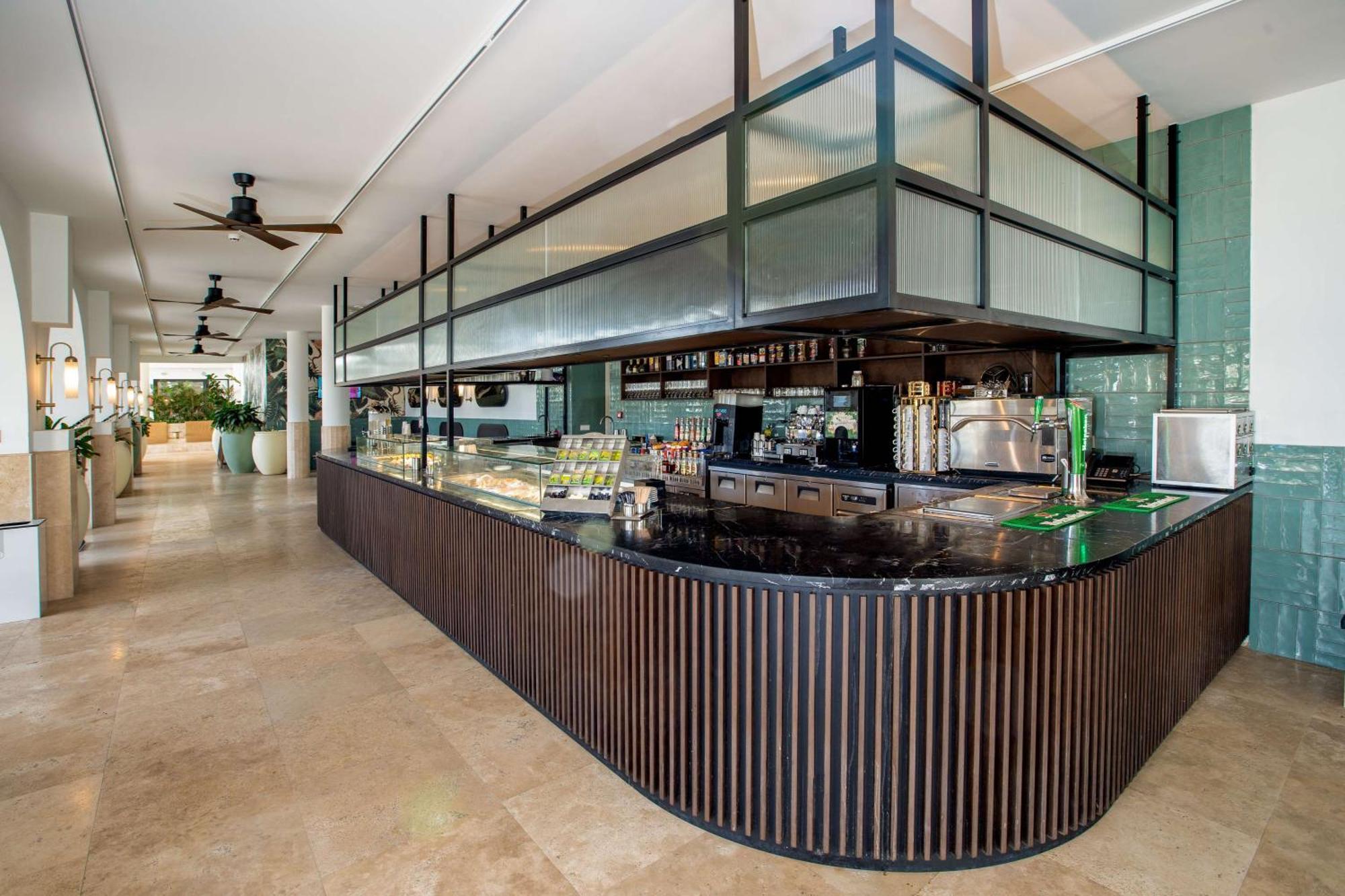 Mangrove Beach Corendon Curacao All-Inclusive Resort, Curio By Hilton 빌렘스타트 외부 사진