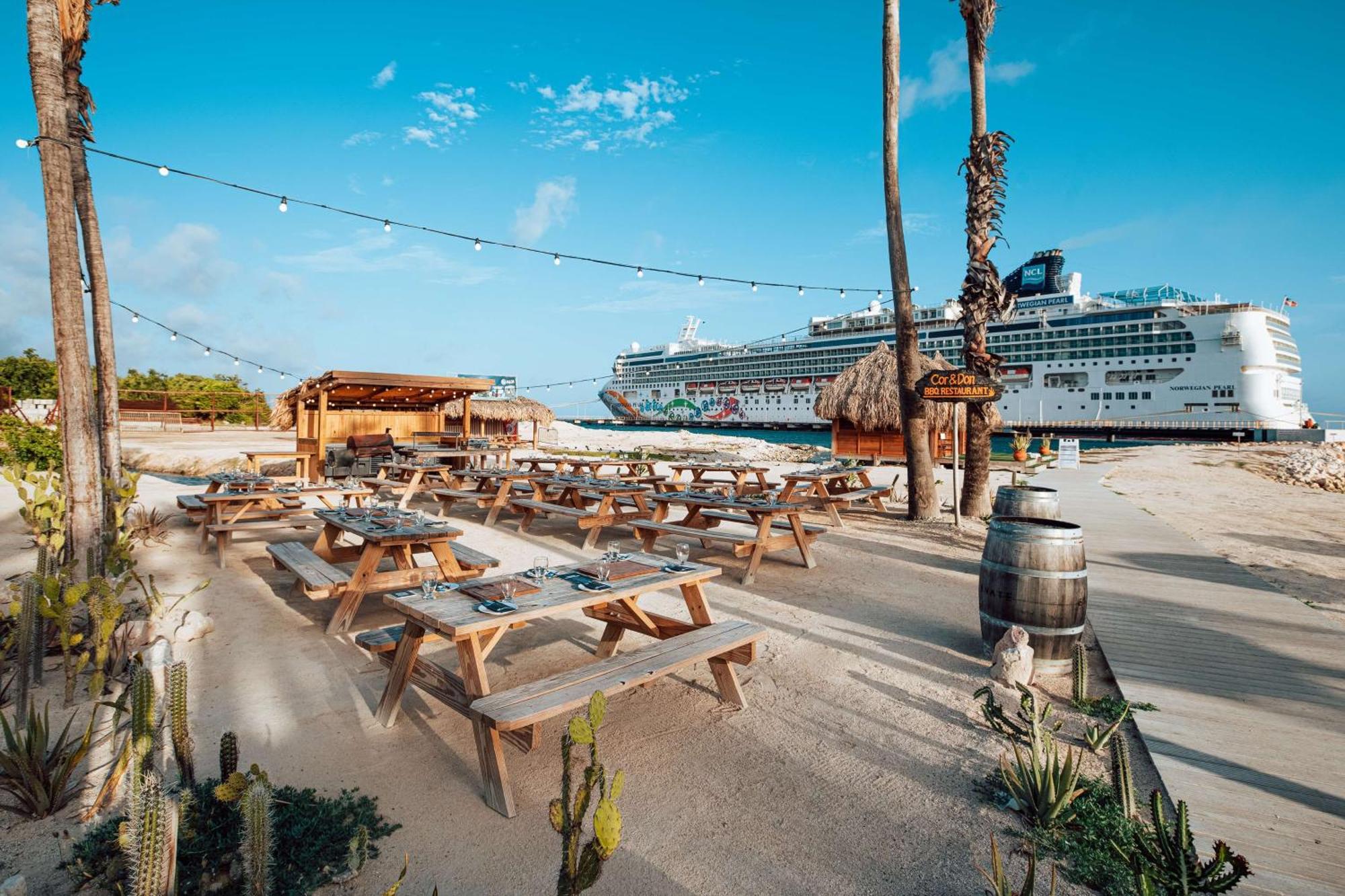 Mangrove Beach Corendon Curacao All-Inclusive Resort, Curio By Hilton 빌렘스타트 외부 사진