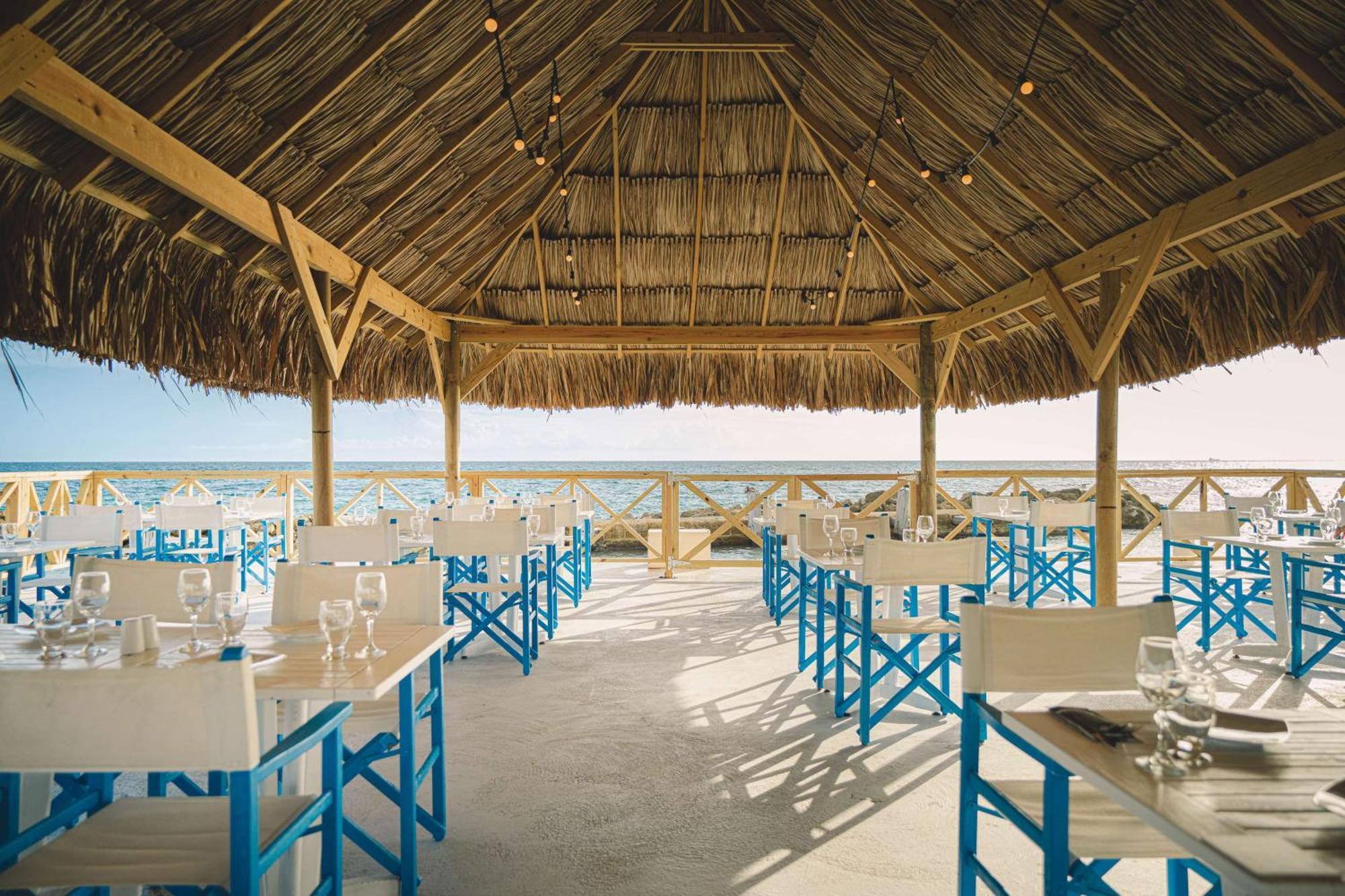 Mangrove Beach Corendon Curacao All-Inclusive Resort, Curio By Hilton 빌렘스타트 외부 사진