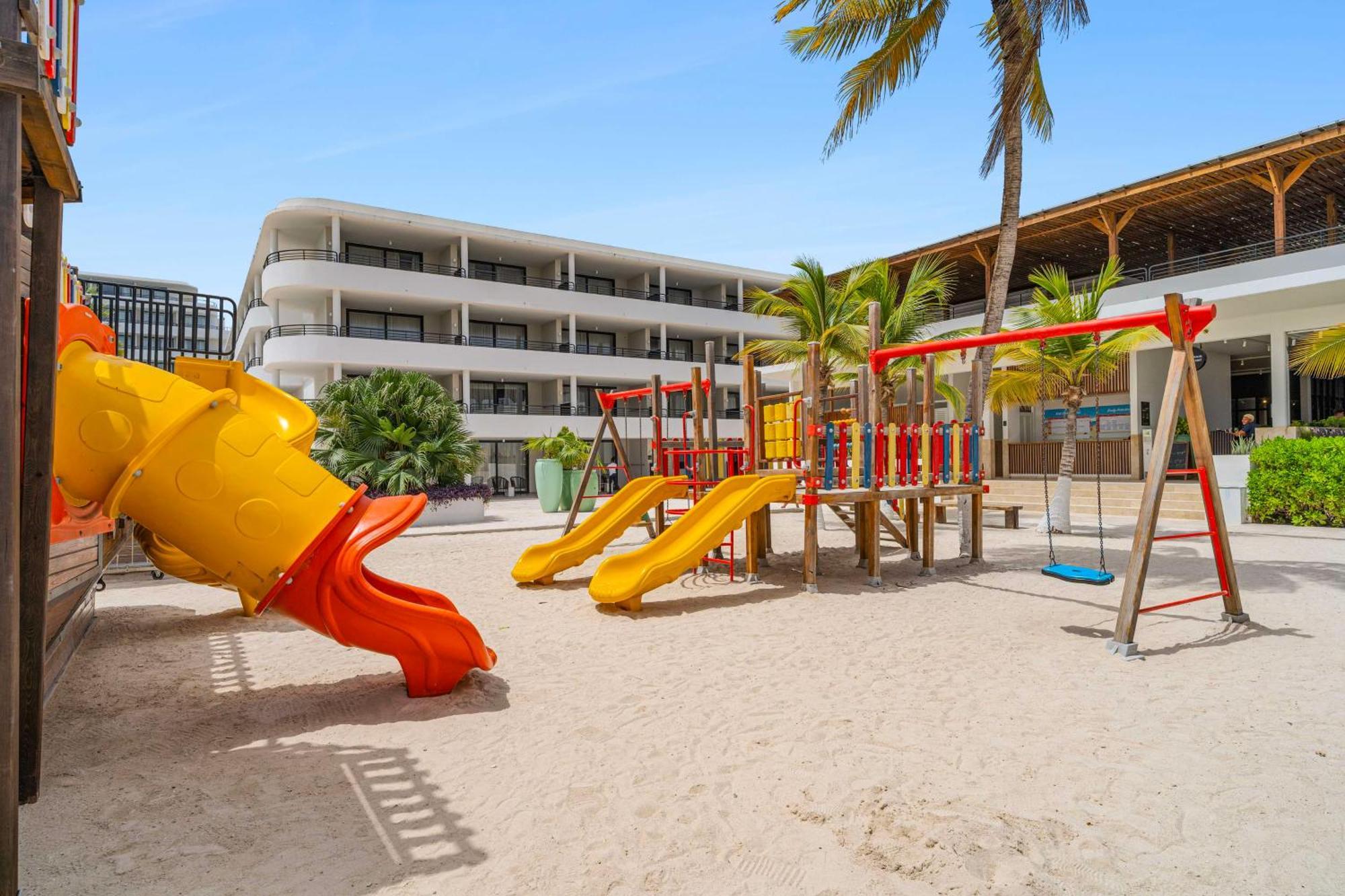 Mangrove Beach Corendon Curacao All-Inclusive Resort, Curio By Hilton 빌렘스타트 외부 사진
